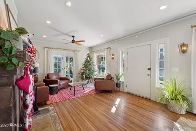 344 W Lynwood Street, Phoenix, AZ 85003 - Photo 9