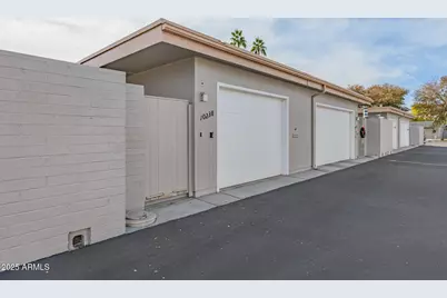 10238 W Campana Drive, Sun City, AZ 85351 - Photo 27