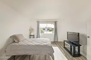 10238 W Campana Dr, Sun City, AZ 85351 - Photo 17