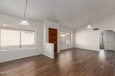 7331 W Paradise Drive, Peoria, AZ 85345 - Photo 3