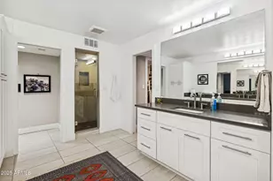 5351 N Questa Tierra Dr, Phoenix, AZ 85012 - Photo 33