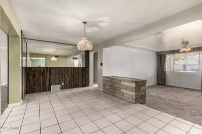 912 W Estes Way, Phoenix, AZ 85041 - Photo 9