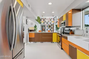 2055 W Windsor Ave, Phoenix, AZ 85009 - Photo 41