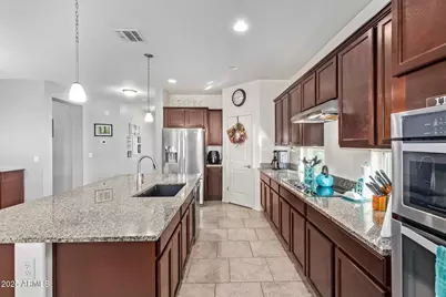 18135 W Tina Lane, Surprise, AZ 85387 - Photo 13