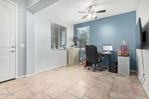 18135 W Tina Ln, Surprise, AZ 85387 - Photo 7