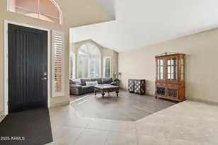 718 E Mountain Sage Dr, Phoenix, AZ 85048 - Photo 7