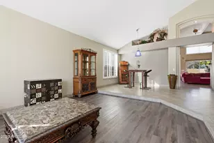 718 E Mountain Sage Dr, Phoenix, AZ 85048 - Photo 9