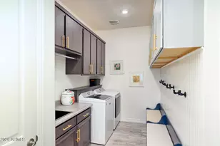 17891 E Bronco Ct, Queen Creek, AZ 85142 - Photo 33