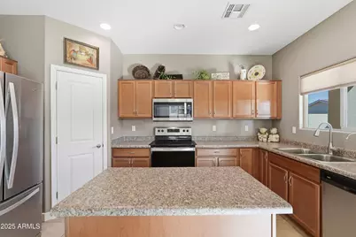 1815 S Hayley Road, Apache Junction, AZ 85119 - Photo 11