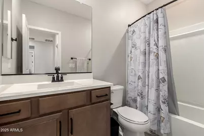 759 E Lark Street #202, Gilbert, AZ 85297 - Photo 27