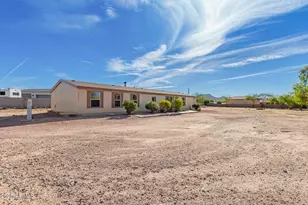 38429 N 27th Ave, Phoenix, AZ 85086 - Photo 3