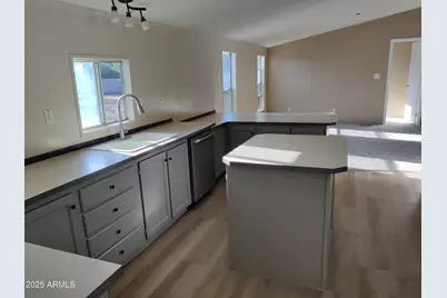 38429 N 27th Avenue, Phoenix, AZ 85086 - Photo 3