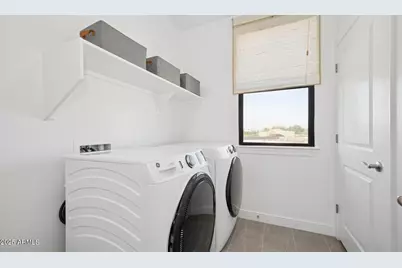 8046 W Royal Palm Road, Peoria, AZ 85345 - Photo 31