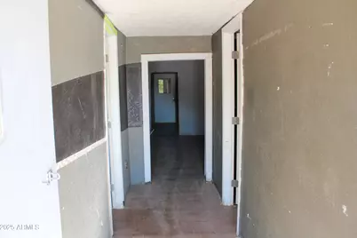 2116 W Hadley Street, Phoenix, AZ 85009 - Photo 11