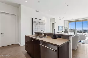 15215 N Kierland Blvd, Scottsdale, AZ 85254 - Photo 9