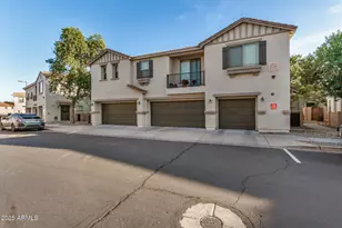 2925 E Dunbar Dr, Phoenix, AZ 85042 - Photo 31