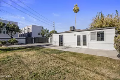 2501 E Campbell Avenue, Phoenix, AZ 85016 - Photo 9