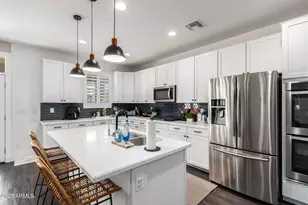 2510 E Fawn Dr, Phoenix, AZ 85042 - Photo 13