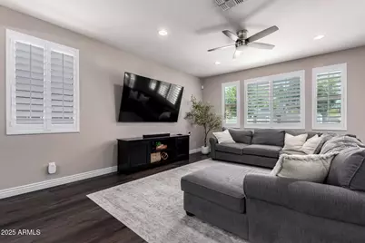 2510 E Fawn Drive, Phoenix, AZ 85042 - Photo 7