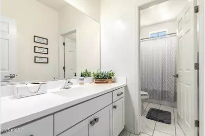 2510 E Fawn Drive, Phoenix, AZ 85042 - Photo 23