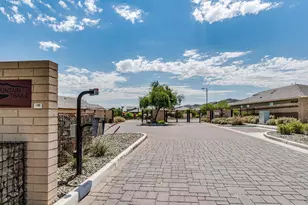 2510 E Fawn Dr, Phoenix, AZ 85042 - Photo 33