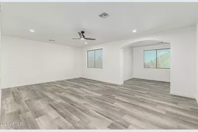 18336 W Banff Lane, Surprise, AZ 85388 - Photo 3