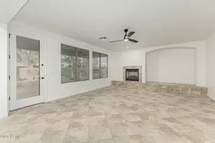 18336 W Banff Ln, Surprise, AZ 85388 - Photo 5