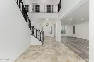 18336 W Banff Ln, Surprise, AZ 85388 - Photo 31