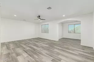 18336 W Banff Ln, Surprise, AZ 85388 - Photo 29