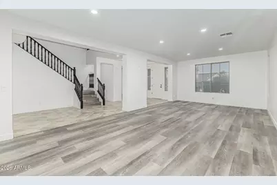 18336 W Banff Lane, Surprise, AZ 85388 - Photo 11