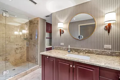 2201 N Central Avenue #8-C, Phoenix, AZ 85004 - Photo 33