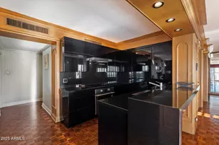 2201 N Central Ave, Phoenix, AZ 85004 - Photo 11