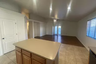 516 E Wolf Hollow Dr, Casa Grande, AZ 85122 - Photo 5