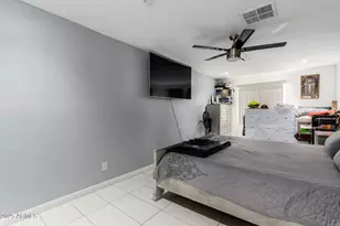 7136 W Westview Dr, Phoenix, AZ 85033 - Photo 13