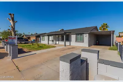 7136 W Westview Drive, Phoenix, AZ 85033 - Photo 3