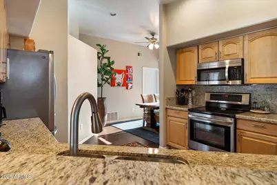 1747 E Northern Avenue #235, Phoenix, AZ 85020 - Photo 21