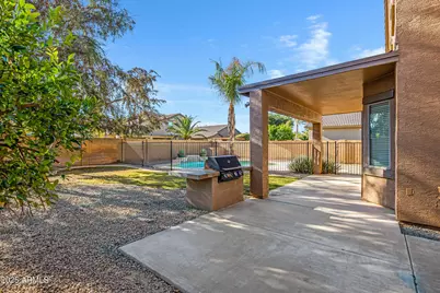 17915 W Maui Lane, Surprise, AZ 85388 - Photo 37