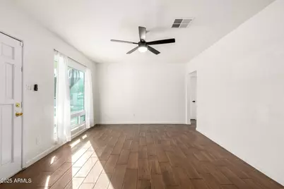 9222 S Montezuma Street, Phoenix, AZ 85041 - Photo 11