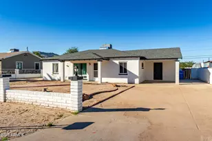 9222 S Montezuma St, Phoenix, AZ 85041 - Photo 5