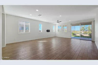 17864 W Thistle Landing Drive, Goodyear, AZ 85338 - Photo 5