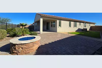 17864 W Thistle Landing Drive, Goodyear, AZ 85338 - Photo 27