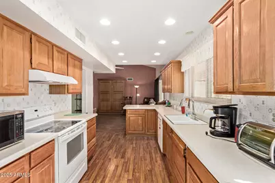 13903 W Elmbrook Drive, Sun City West, AZ 85375 - Photo 11