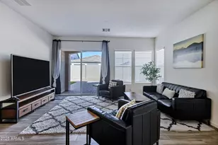 10104 E Nichols Ave, Mesa, AZ 85209 - Photo 9