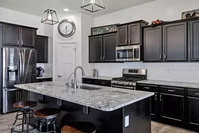 10104 E Nichols Avenue, Mesa, AZ 85209 - Photo 15