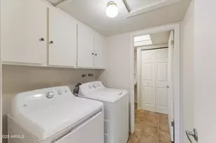 8363 E Indian School Rd, Scottsdale, AZ 85251 - Photo 11