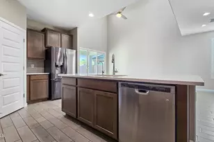 8851 S 165th Ave, Goodyear, AZ 85338 - Photo 9