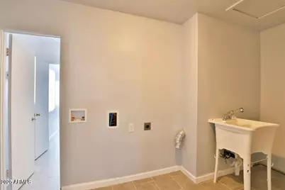 345 W Windsor Avenue, Phoenix, AZ 85003 - Photo 21