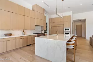 5517 N 68th Pl, Paradise Valley, AZ 85253 - Photo 9