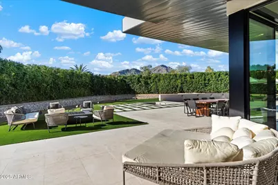 5517 N 68th Place, Paradise Valley, AZ 85253 - Photo 37