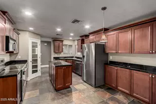 3912 S Elm St, Tempe, AZ 85282 - Photo 13